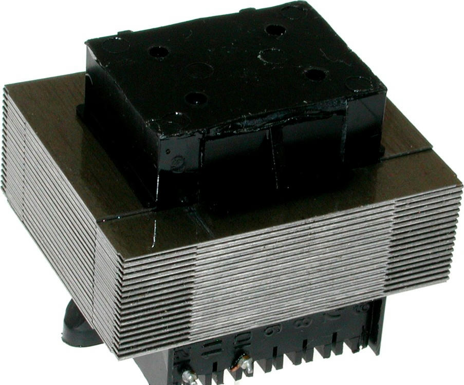 aHR0cHM6Ly9zdGF0aWMuY2hpcGRpcC5ydS9saWIvMTA5L0RPQzAwMDEwOTc3Mi5qcGc